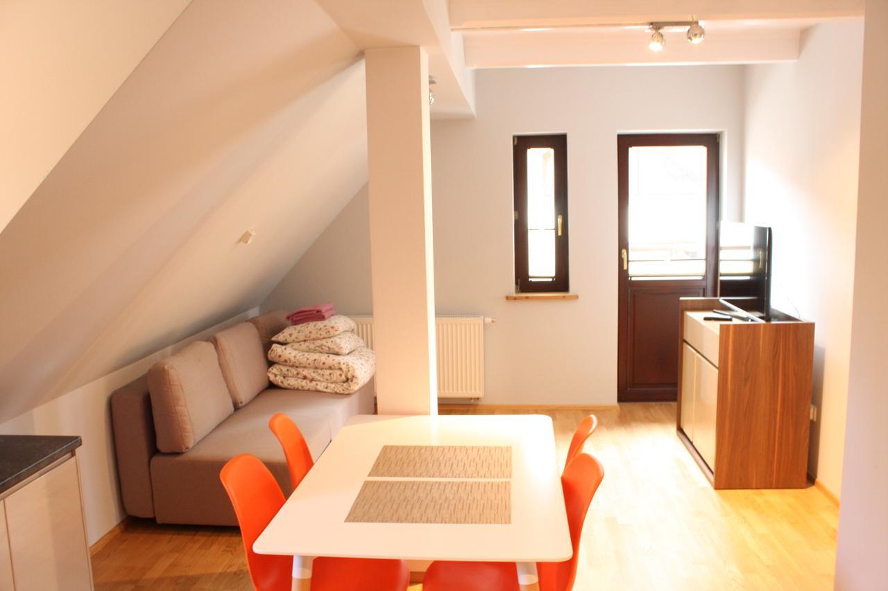 Gimnazjalna 5 - Apartamenty I Pokoje W Centrum Zakopanego Экстерьер фото